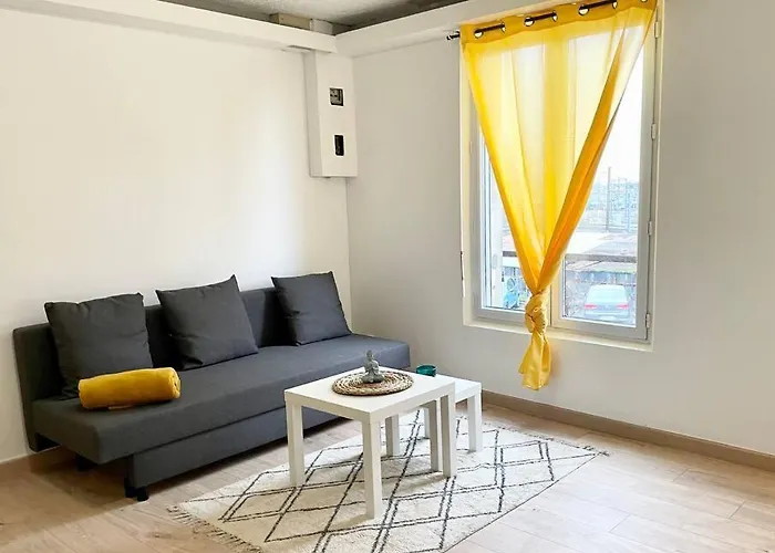 Le Royal Cosy - Spacieux T2 - Proche Chantilly, Paris & Asterix Nogent-sur-Oise